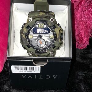 Active USA Camouflage Sport Watch